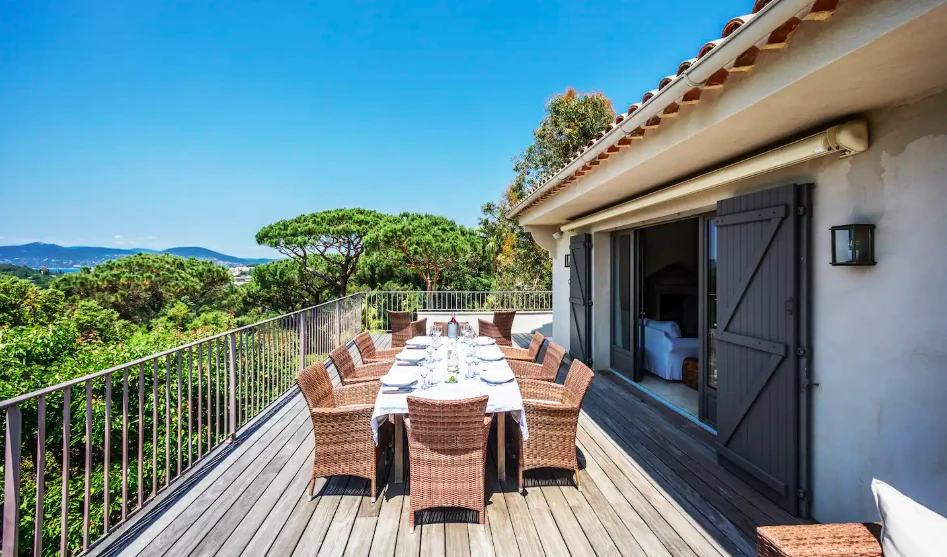 1685009684-Prospectors Luxury real estate Saint Tropez to rent villa France property rental Bellevue 2.webp